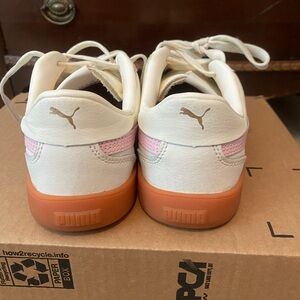 Puma Kids Sneakers - Cream, Pink, and Orange